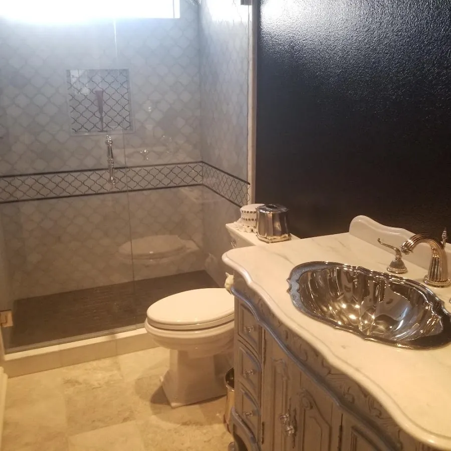 Professional plumbing work and bathroom remodeling in Iowa Colony